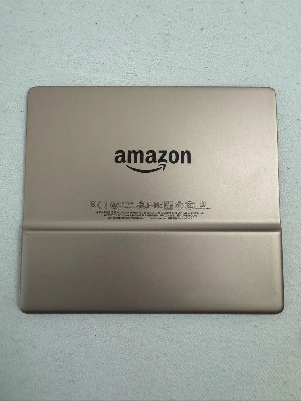 Kindle Oasis 10th Gen 32 GB - Champagne Gold